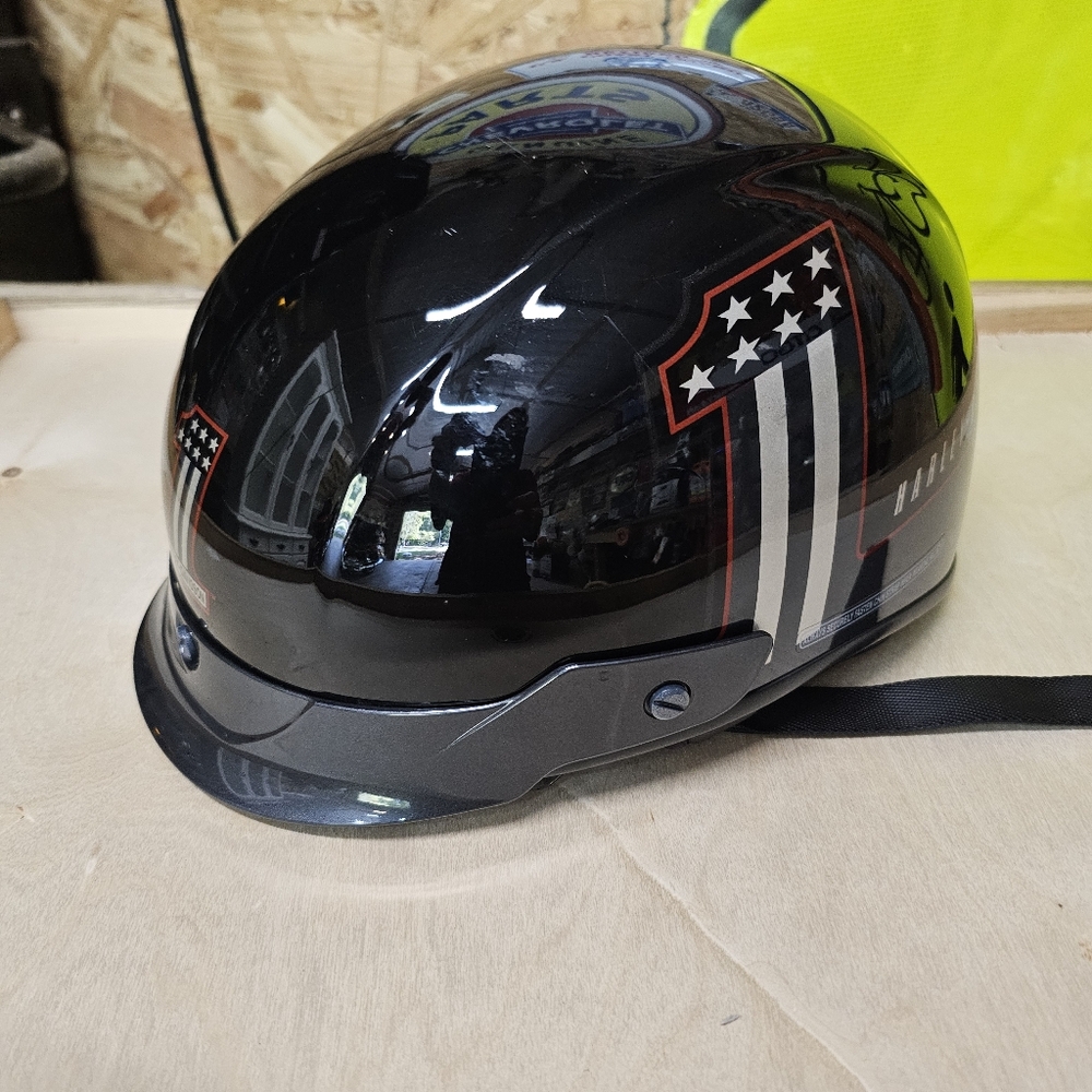 Harley Davidson Black Motorcycle Helmet with #1 Design Size Small